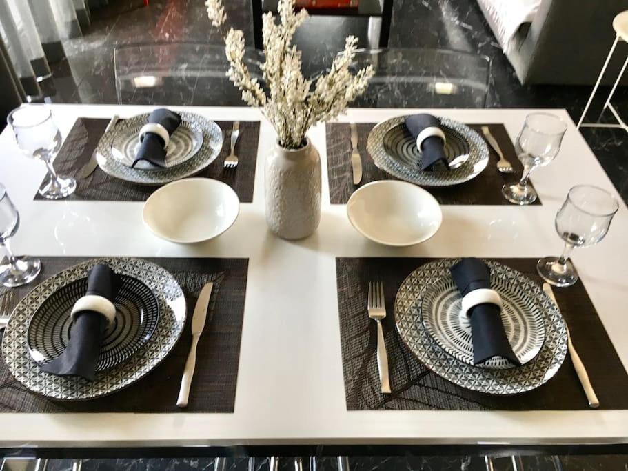 Beautiful Apartment Next To Metro Station Αθήνα Εξωτερικό φωτογραφία